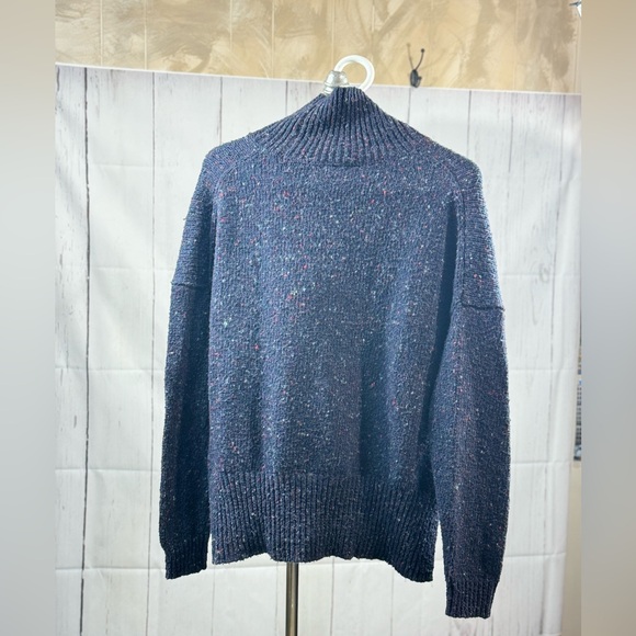 505. en thread women sweater. Size M - Picture 2 of 8